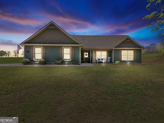 75 Flagstone Dr, Newnan, GA 30263