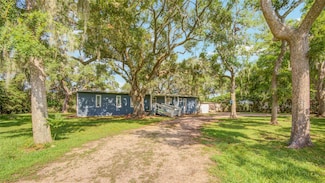 2726 Shady Creek Ln, Freeport, TX 77541