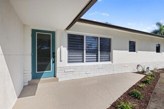 211 SW 14th St, Pompano Beach, FL 33060