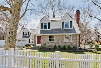 302 Silverside Ave, Little Silver, NJ 07739