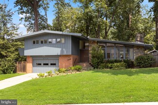 3216 Brooklawn Ct, Chevy Chase, MD 20815