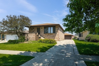 7932 W 80th St, Bridgeview, IL 60455