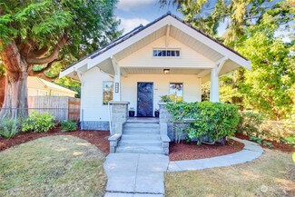 3551 SW 99th St, Seattle, WA 98126