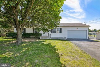 530 Paynes Ford Rd, Martinsburg, WV 25405