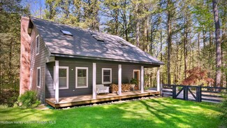 53 Ten Broeck Rd, Chatham, NY 12037
