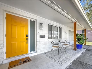 510 62nd Ave NE, Saint Petersburg, FL 33702