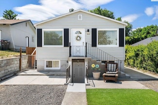 1205 N Union St, Kennewick, WA 99336