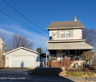 977 N Locust St, Hazleton, PA 18201