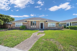 2402 Country Club Pkwy, Garland, TX 75041