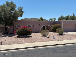 2847 E Acoma Dr, Phoenix, AZ 85032