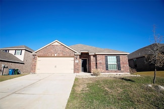 4013 Lakeview Dr, Sanger, TX 76266