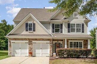 3009 Gloxinia Rd, Charlotte, NC 28215