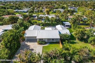 308 Oak St, Melbourne Beach, FL 32951