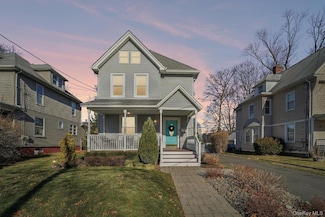 76 E Maple Ave, Suffern, NY 10901