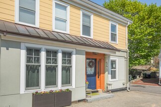 2-4 Vernon Ct, Newburyport, MA 01950