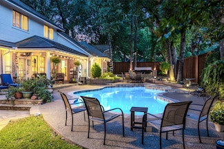 5000 Bridgewater Dr, Arlington, TX 76017