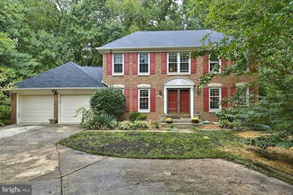 4603 Tapestry Dr, Fairfax, VA 22032
