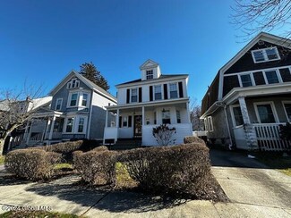 844 7th Ave, Troy, NY 12182