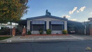 400 E Roberts Ln Unit 92, Bakersfield, CA 93308