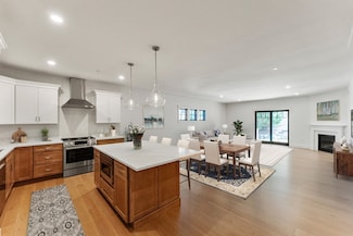 134 Court St Unit 6, Plymouth, MA 02360