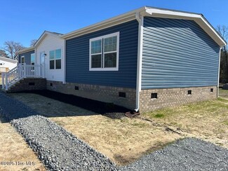 3212 N McCullen Rd, Faison, NC 28341