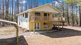 2561 Wagonwheel Dr, Auburn, PA 17922