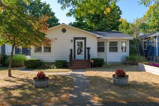 926 Michigan Ave, Saint Joseph, MI 49085
