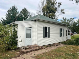 3036 148th Ave, Sherrard, IL 61281