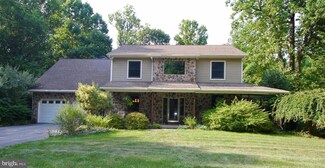 1055 Landvater Rd, Middletown, PA 17057