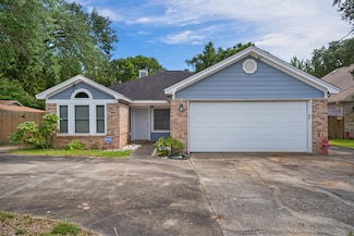 318 Pelham Rd, Fort Walton Beach, FL 32547