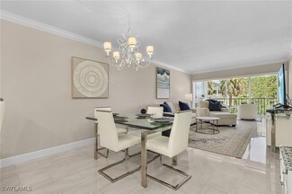 234 Banyan Blvd Unit 234, Naples, FL 34102