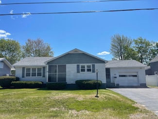 45 Vermont St, Millinocket, ME 04462