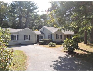 16 Main St, Wenham, MA 01984