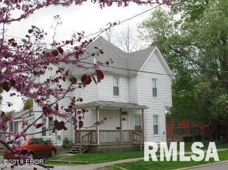 307 W Elm St, Carbondale, IL 62901