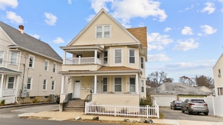 448 Exeter St Unit 2, Bridgeport, CT 06606