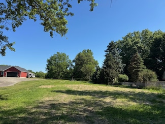 5975 Sibley Rd, Chelsea, MI 48118