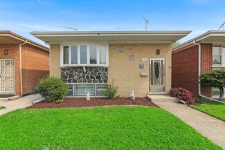 7324 W 58th St, Summit Argo, IL 60501
