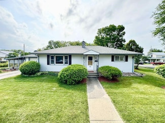 702 Park St, Boscobel, WI 53805