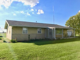 2772 S State Road 3, Hartford City, IN 47348