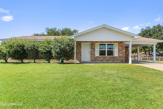 312 Springdale Cir, Diberville, MS 39540