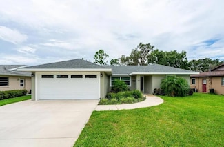 220 Kite Ave, Sebring, FL 33870