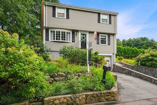 20 Bernard Rd, Woburn, MA 01801