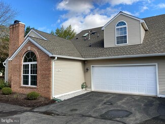 130 Woolsey Ct, Pennington, NJ 08534