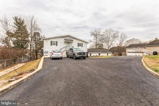 150 2nd St Unit 3, Schwenksville, PA 19473