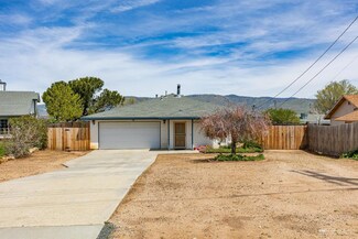 21550 Silver Dr, Tehachapi, CA 93561