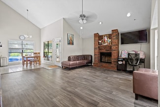 710 Running Creek Dr, Arlington, TX 76001