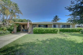 275 NE 28th Terrace, Boca Raton, FL 33431