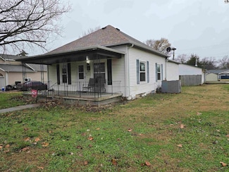 301 S Freeborn St, Marion, KS 66861
