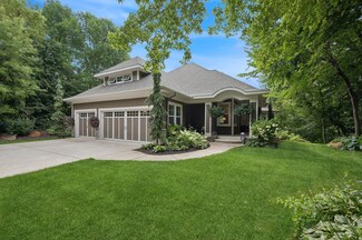 20985 Pin Oak Ln, Prior Lake, MN 55372