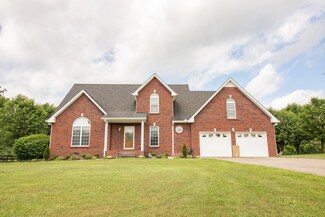 2053 Hickory Dr, Springfield, TN 37172